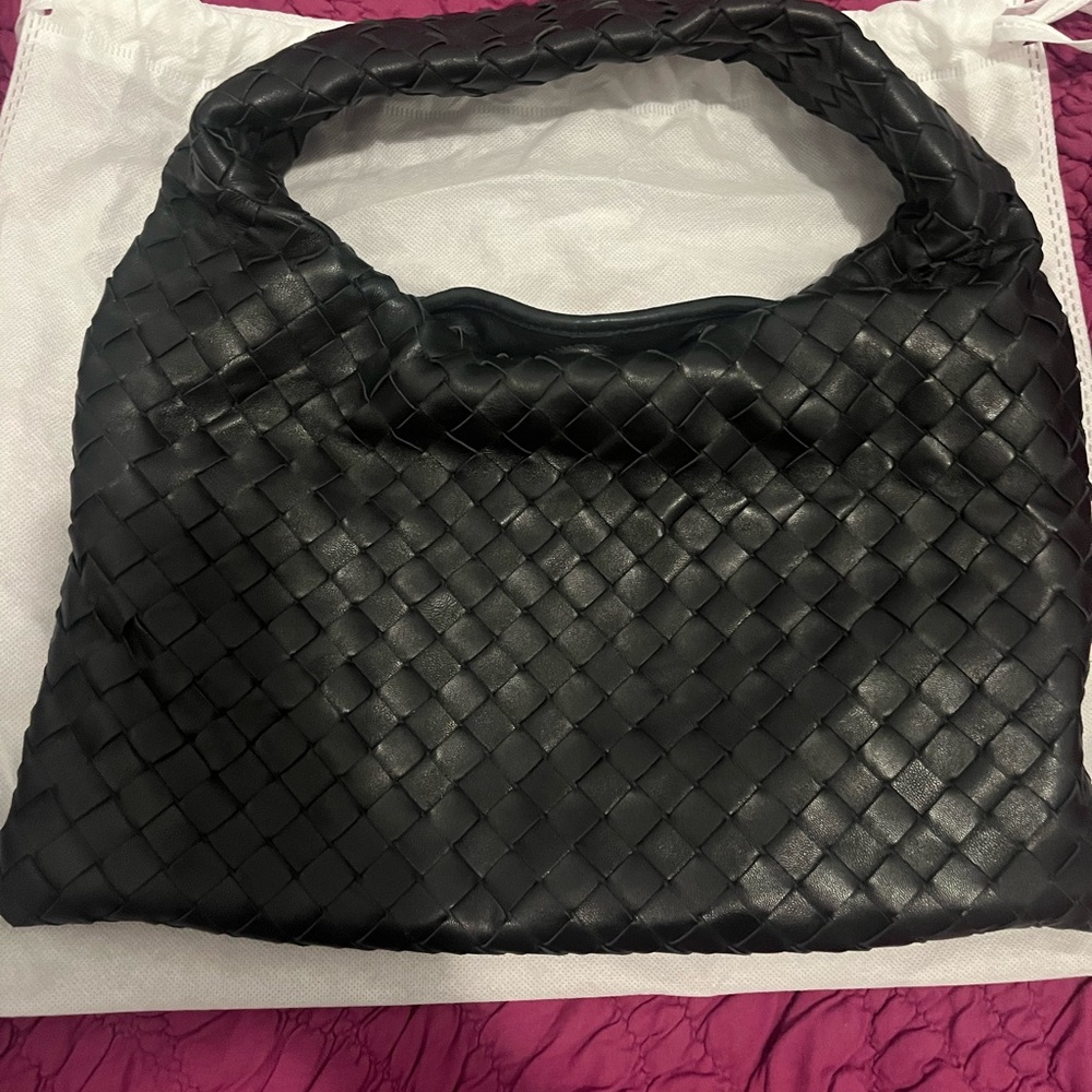 Bottega Veneta Hop Bag